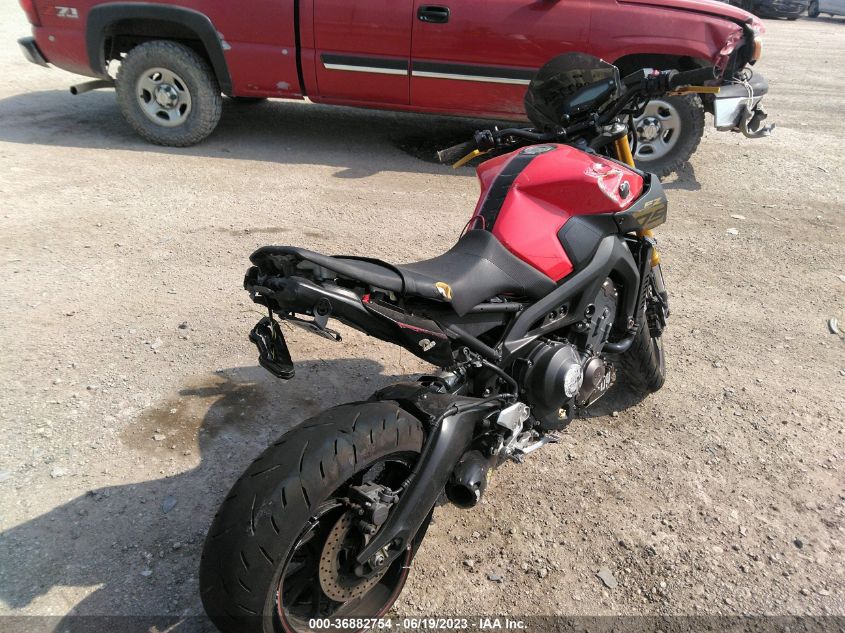 2014 YAMAHA FZ09 JYARN33E4EA002087