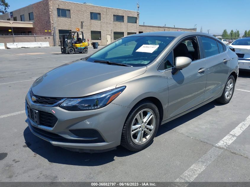 2018 CHEVROLET CRUZE LT - 1G1BE5SM4J7248101
