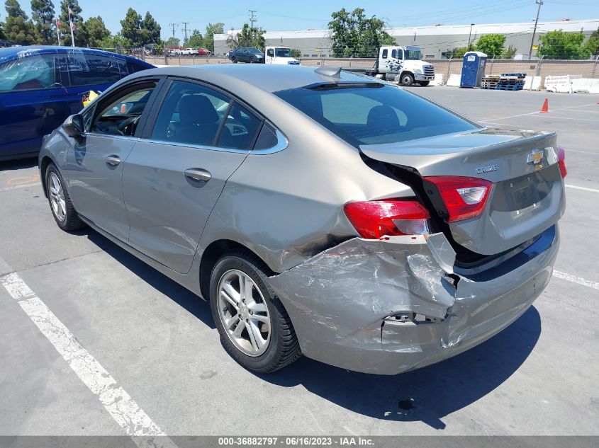 2018 CHEVROLET CRUZE LT - 1G1BE5SM4J7248101