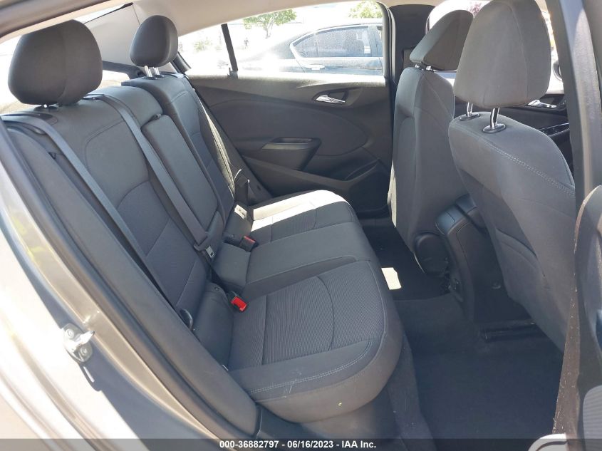 2018 CHEVROLET CRUZE LT - 1G1BE5SM4J7248101