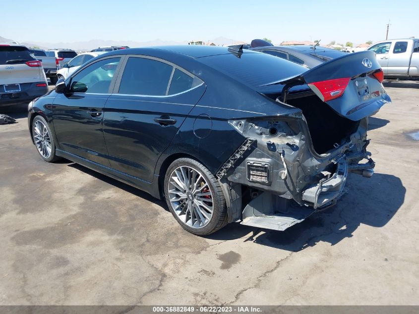 2017 HYUNDAI ELANTRA SPORT - KMHD04LB1HU364773