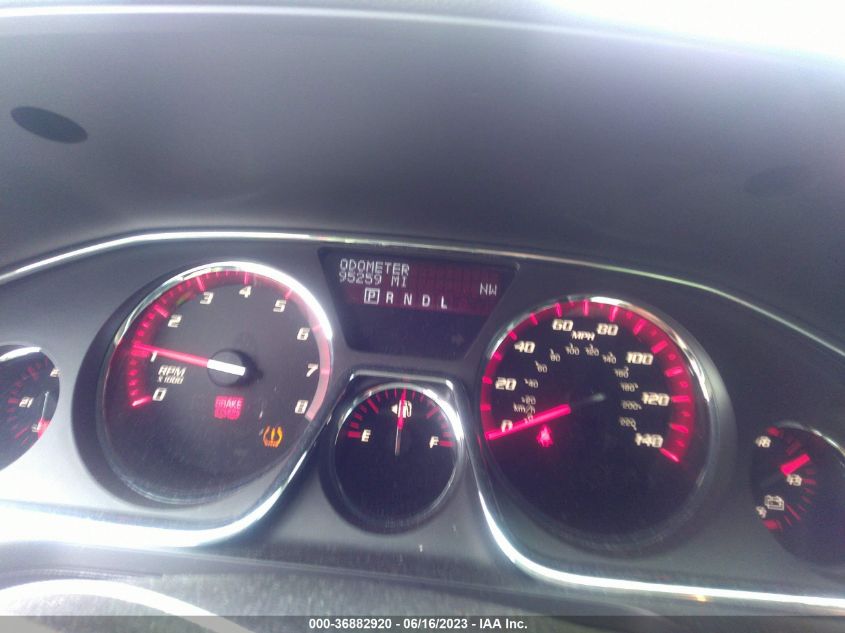 2014 GMC ACADIA SLT - 1GKKRRKD6EJ287028