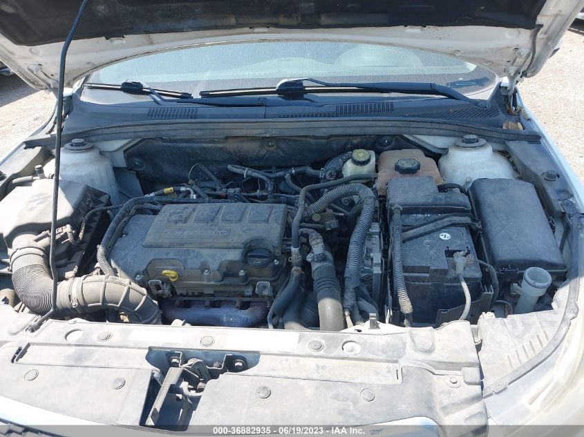 2014 CHEVROLET CRUZE 1LT - 1G1PC5SB1E7110886