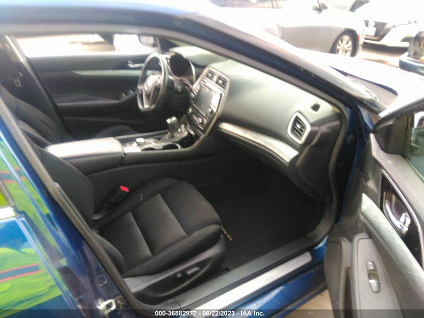 2017 NISSAN MAXIMA 3.5S/SV/SL/SR/PLAT - 1N4AA6AP0HC372132