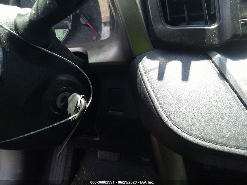 2015 TOYOTA RAV4 LE - 2T3ZFREV4FW182563