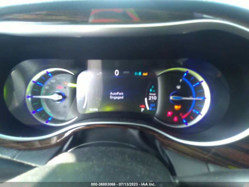 2021 CHRYSLER PACIFICA HYBRID PINNACLE - 2C4RC1N70MR510600