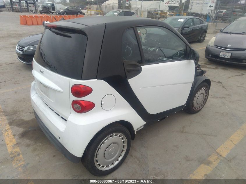 2013 SMART FORTWO PURE/PASSION WMEEJ3BA4DK632571