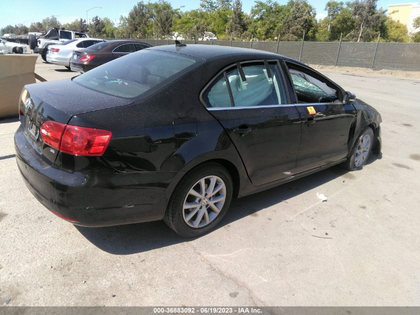 2014 VOLKSWAGEN JETTA SEDAN SE W/CONNECTIVITY - 3VWD17AJ5EM311505