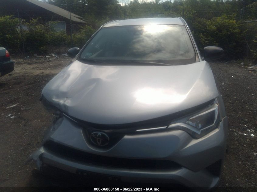 2018 TOYOTA RAV4 LE - JTMBFREV7JD255240