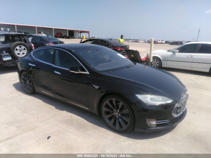 2016 TESLA MODEL S 90D/70D/75D/60D/85D - 5YJSA1E25GF127859