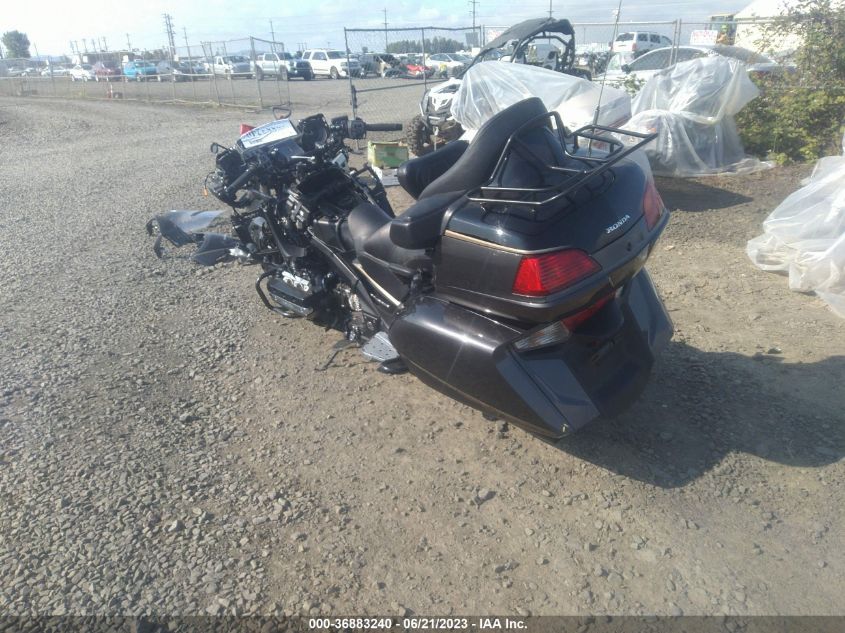 2016 HONDA GL1800 - JH2SC68G9GK400200