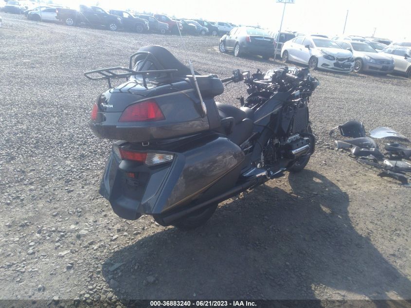 2016 HONDA GL1800 - JH2SC68G9GK400200