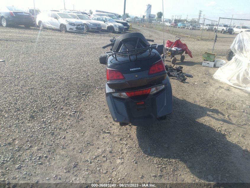 2016 HONDA GL1800 - JH2SC68G9GK400200