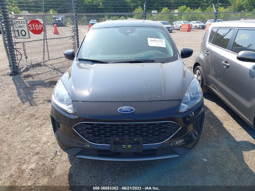 2021 FORD ESCAPE SE - 1FMCU0G67MUA25810