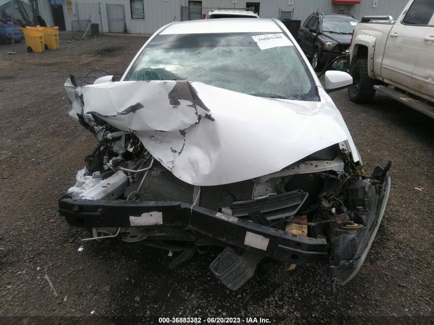 2015 TOYOTA COROLLA L/LE/S/S PLUS/LE PLUS - 5YFBURHE4FP287603