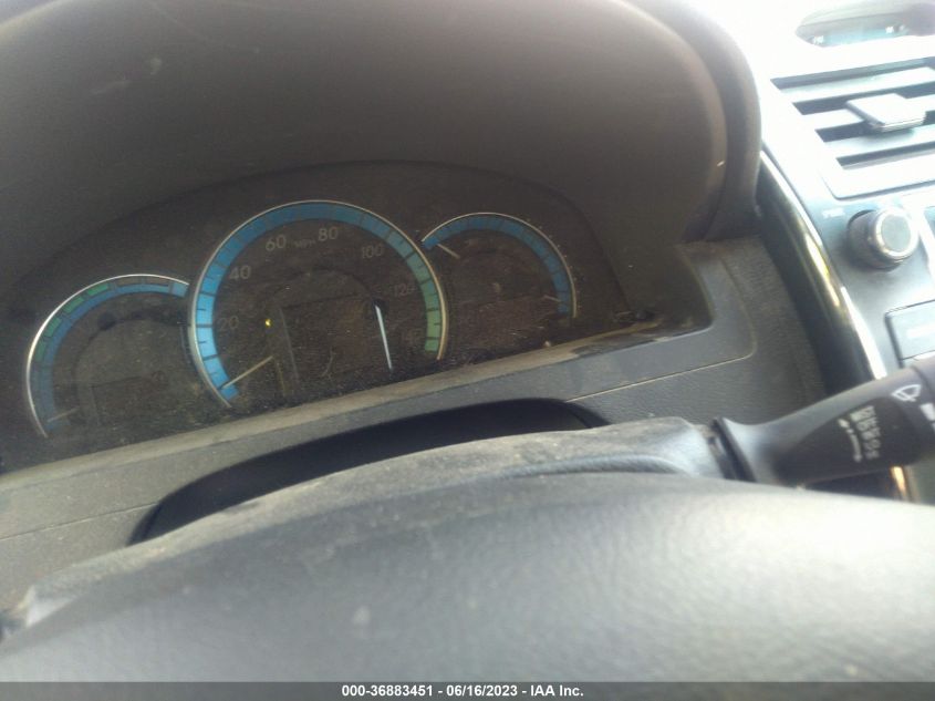 2013 TOYOTA CAMRY HYBRID LE/XLE - 4T1BD1FK3DU095188