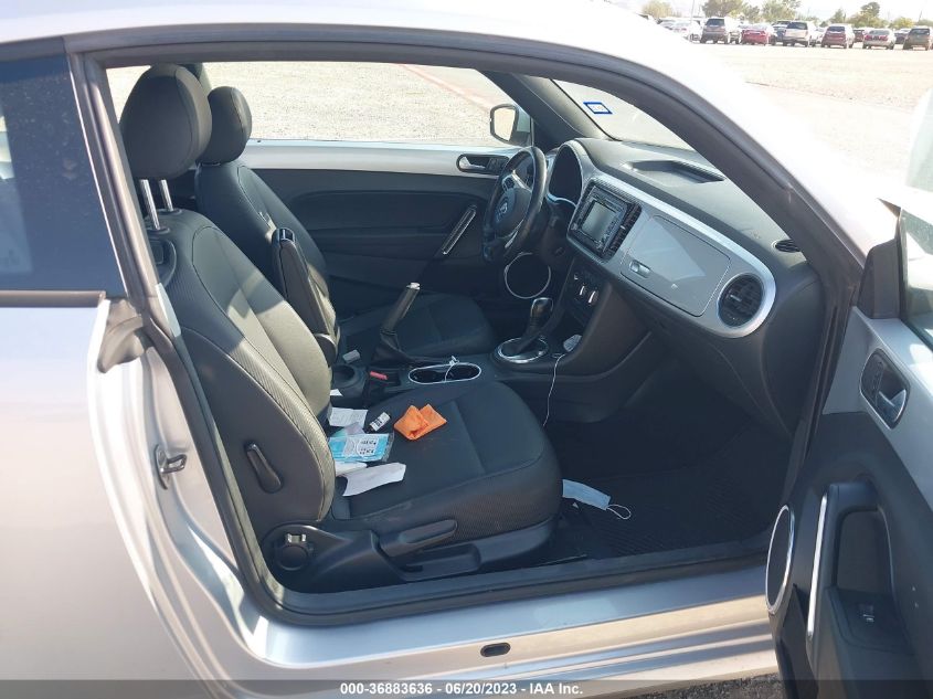 2013 VOLKSWAGEN BEETLE COUPE 2.5L W/SUN - 3VWJP7AT7DM676673