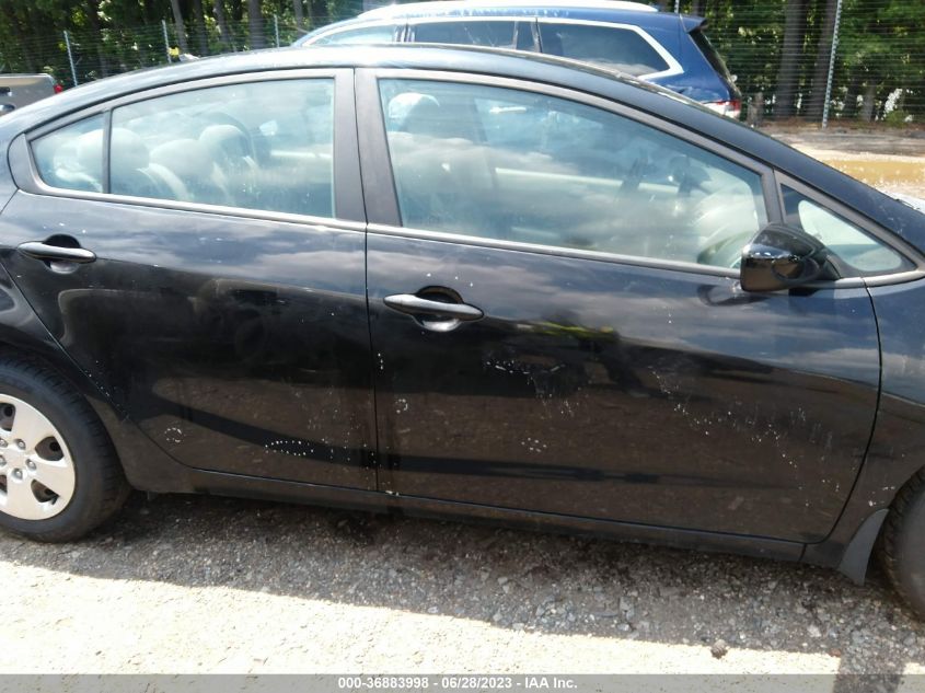2018 KIA FORTE LX - 3KPFL4A70JE212037