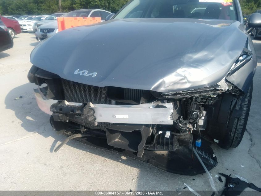 2022 KIA K5 LXS - 5XXG14J26NG113198