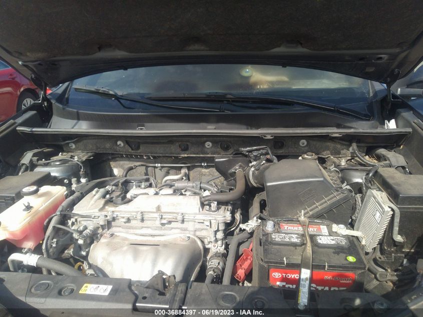 2018 TOYOTA RAV4 LE - JTMBFREV6JJ744679