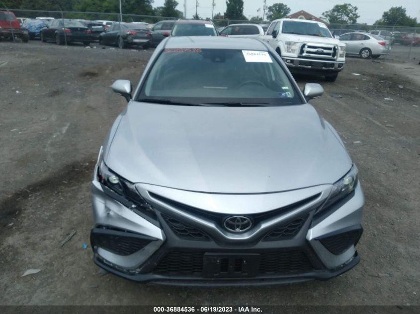 2022 TOYOTA CAMRY SE - 4T1G11AK2NU677922