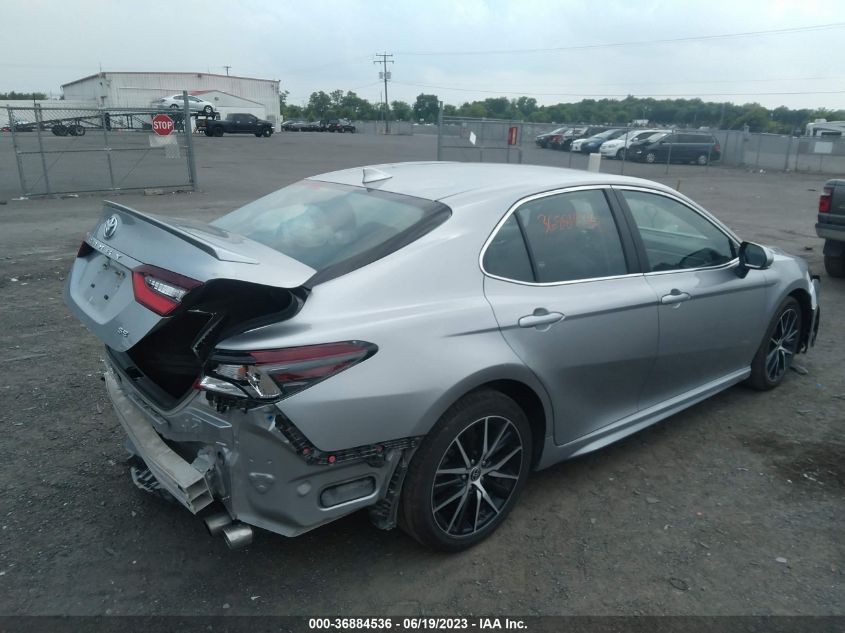 2022 TOYOTA CAMRY SE - 4T1G11AK2NU677922