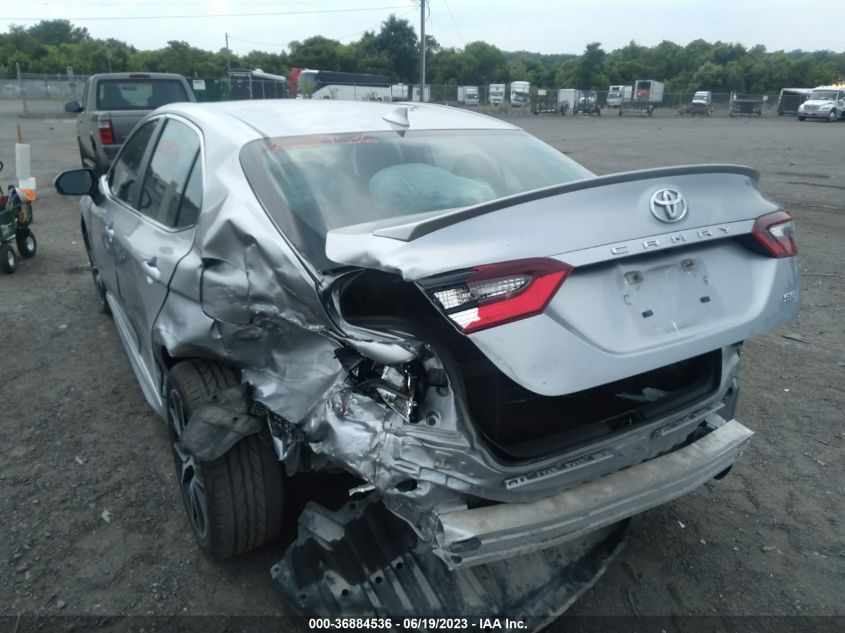2022 TOYOTA CAMRY SE - 4T1G11AK2NU677922