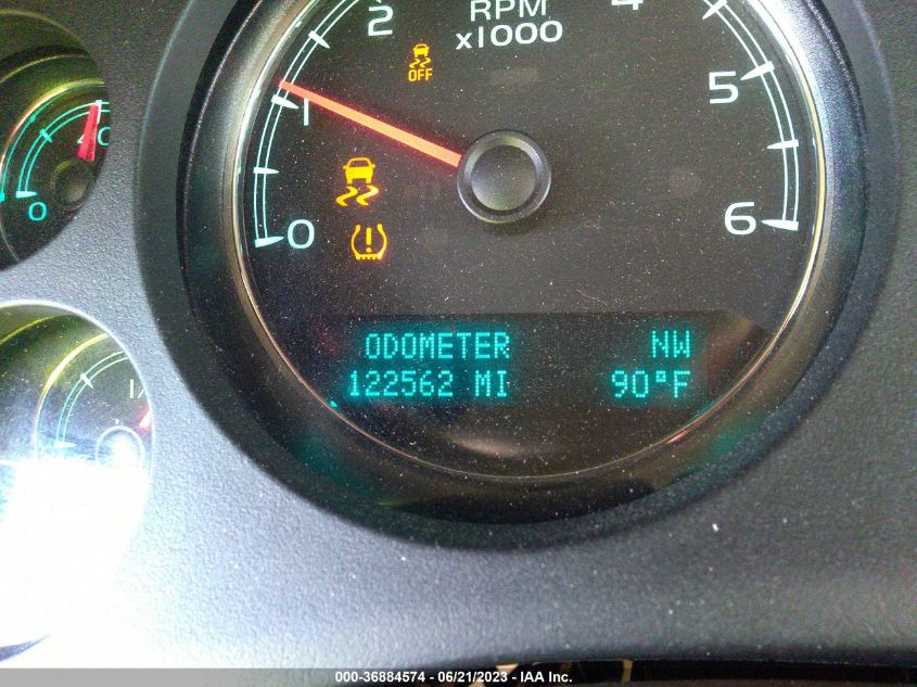 2013 CHEVROLET TAHOE LT - 1GNSCBE04DR249043