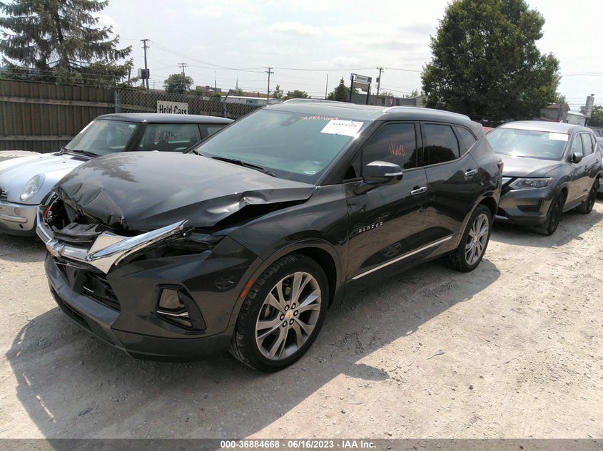 VIN 3GNKBFRS0KS570688 2019 CHEVROLET BLAZER PREMIER