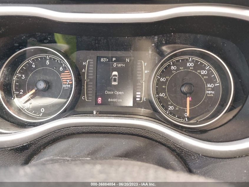 2018 JEEP CHEROKEE LATITUDE PLUS - 1C4PJLLB8JD514067