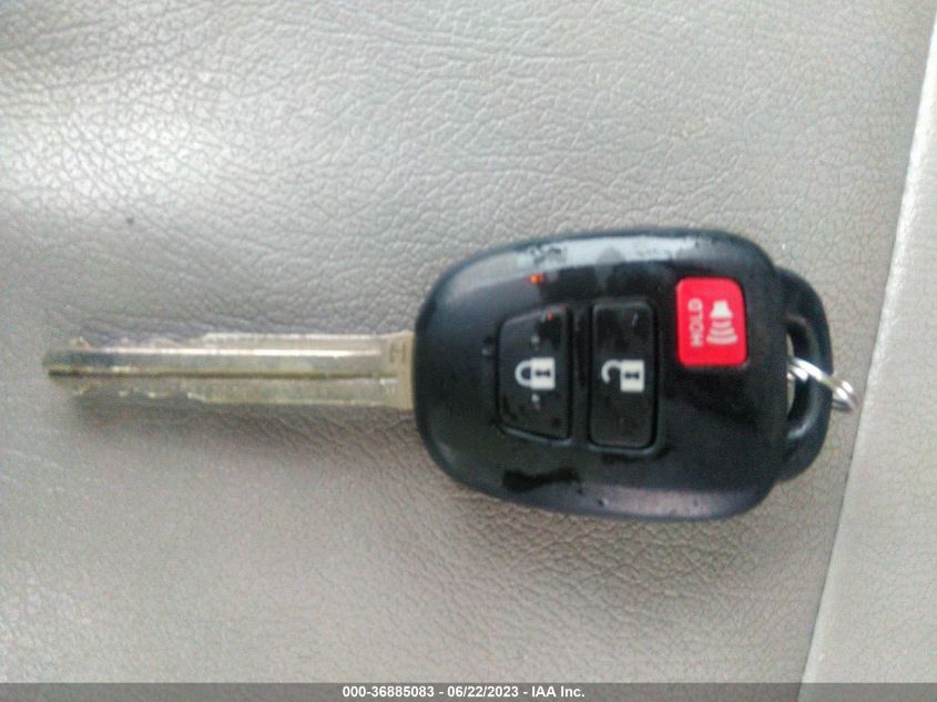 2014 TOYOTA RAV4 XLE - 2T3RFREV1EW167050