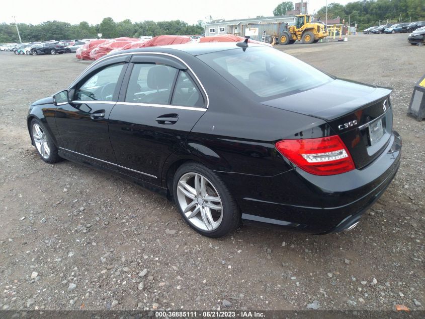 2013 MERCEDES-BENZ C-CLASS C 300 - WDDGF8AB3DR285229