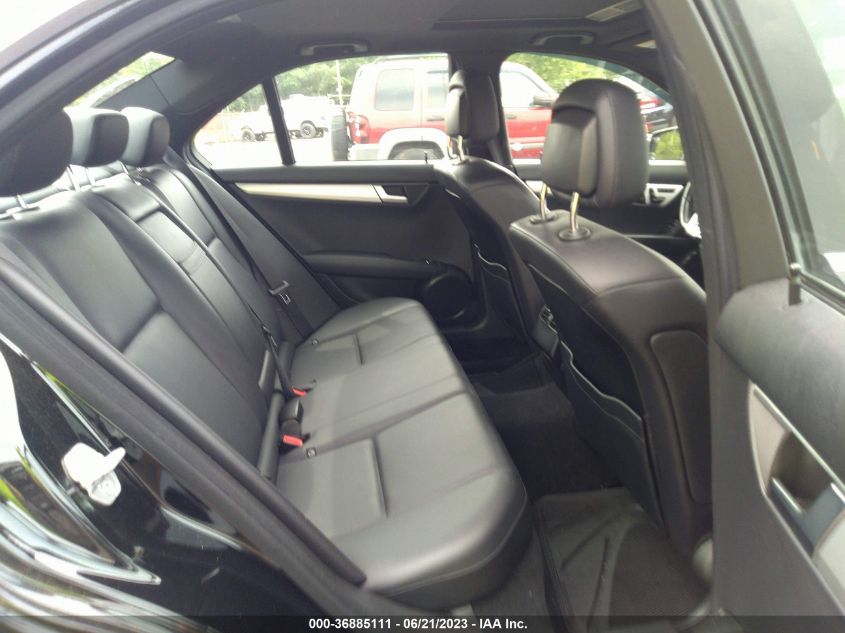 2013 MERCEDES-BENZ C-CLASS C 300 - WDDGF8AB3DR285229