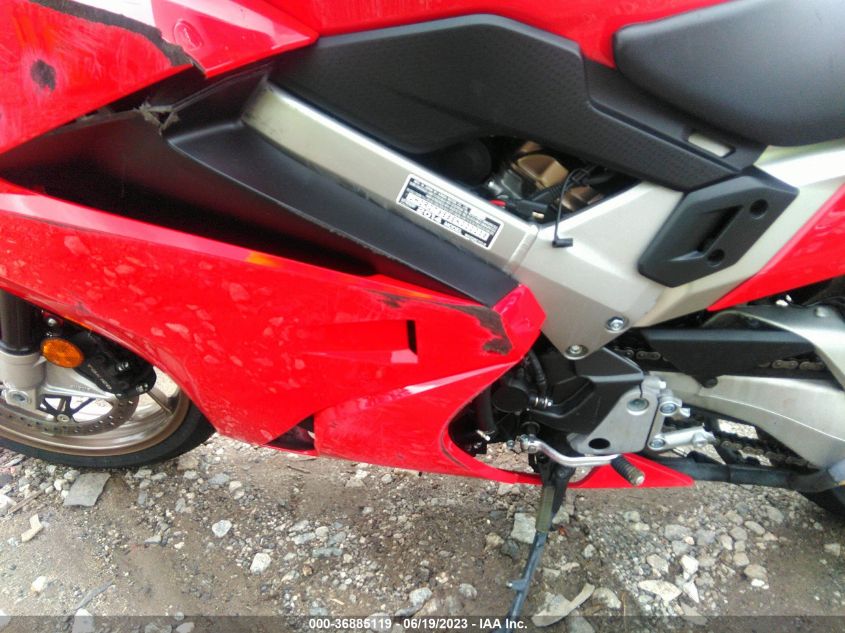 2014 HONDA VFR800 F JH2RC7958EK000238