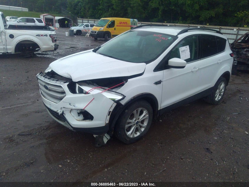VIN 1FMCU9GD8JUB08676 2018 FORD ESCAPE SE