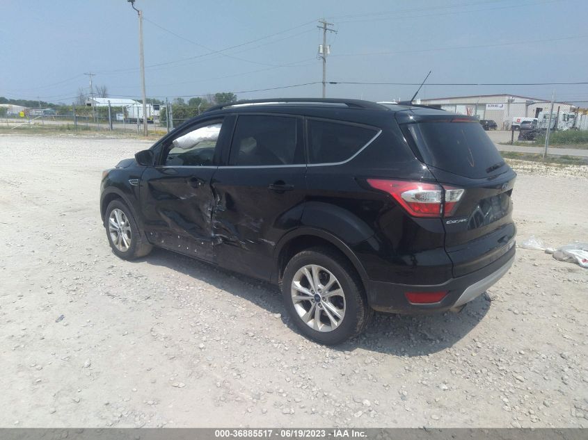 2017 FORD ESCAPE SE - 1FMCU9GD7HUB99899