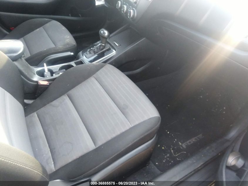 2018 KIA FORTE S - 3KPFL4A74JE214826