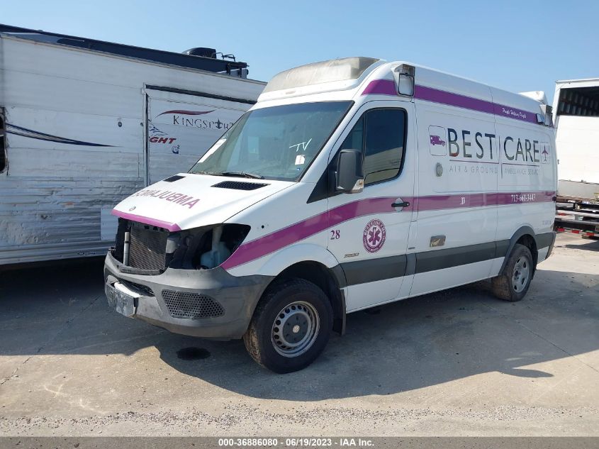 2014 MERCEDES-BENZ SPRINTER CARGO VANS WD3PE7CC2E5900563