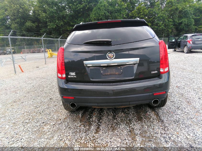 2015 CADILLAC SRX LUXURY COLLECTION - 3GYFNBE30FS641218