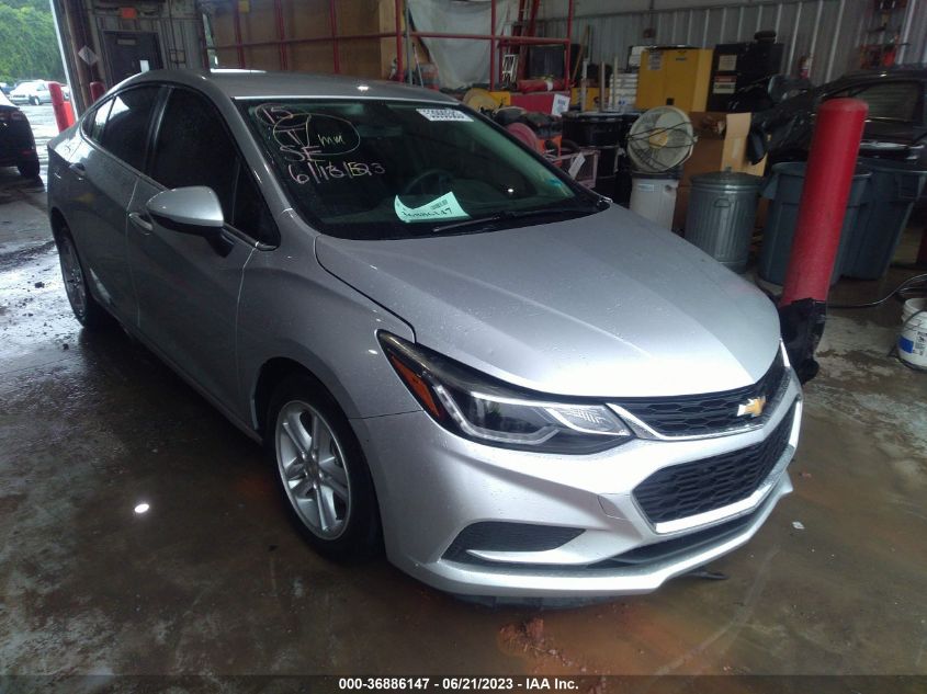 2018 CHEVROLET CRUZE LT - 1G1BE5SM9J7128956