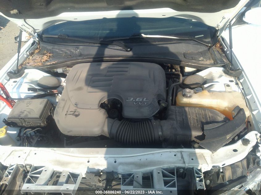 2014 CHRYSLER 300 - 2C3CCAAG5EH164339
