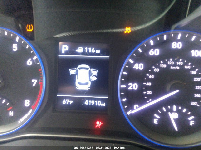 2018 HYUNDAI KONA SE - KM8K1CAA5JU158922