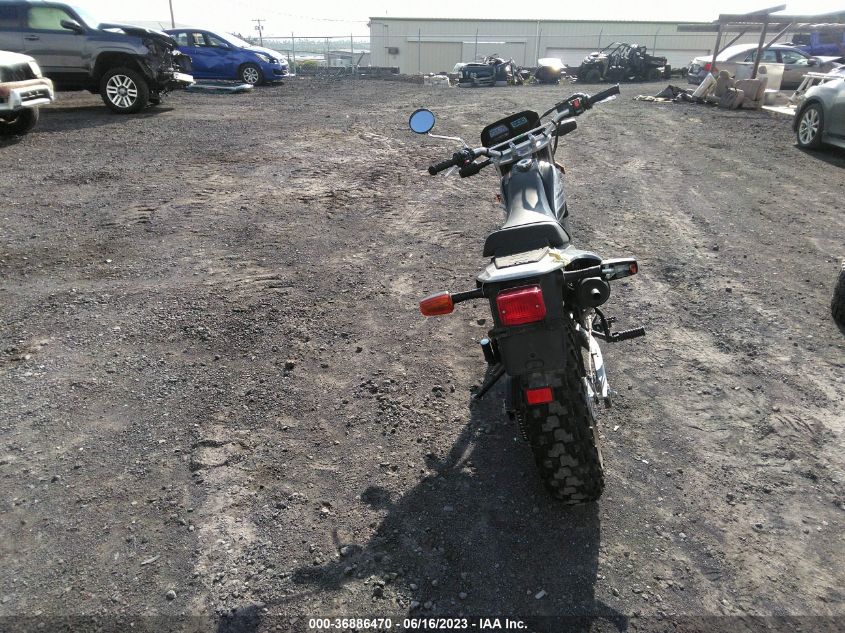 2023 YAMAHA TW200 C JYA3AWE06PA180610
