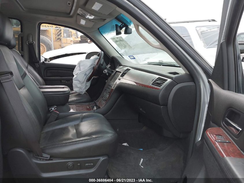 2014 CADILLAC ESCALADE LUXURY - 1GYS4BEF5ER124610