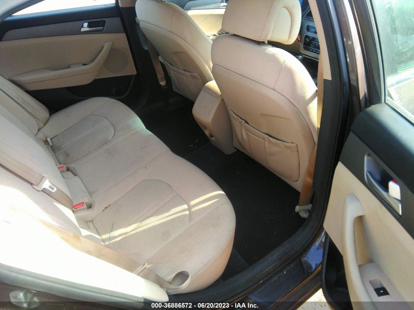 2015 HYUNDAI SONATA 2.4L SE - 5NPE24AF8FH164800