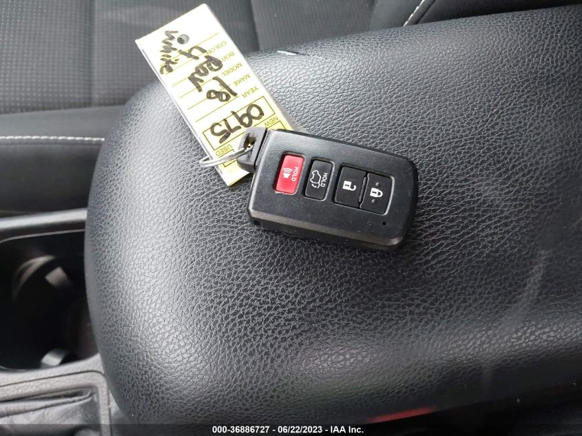 2018 TOYOTA RAV4 ADVENTURE/XLE - 2T3WFREV2JW515855
