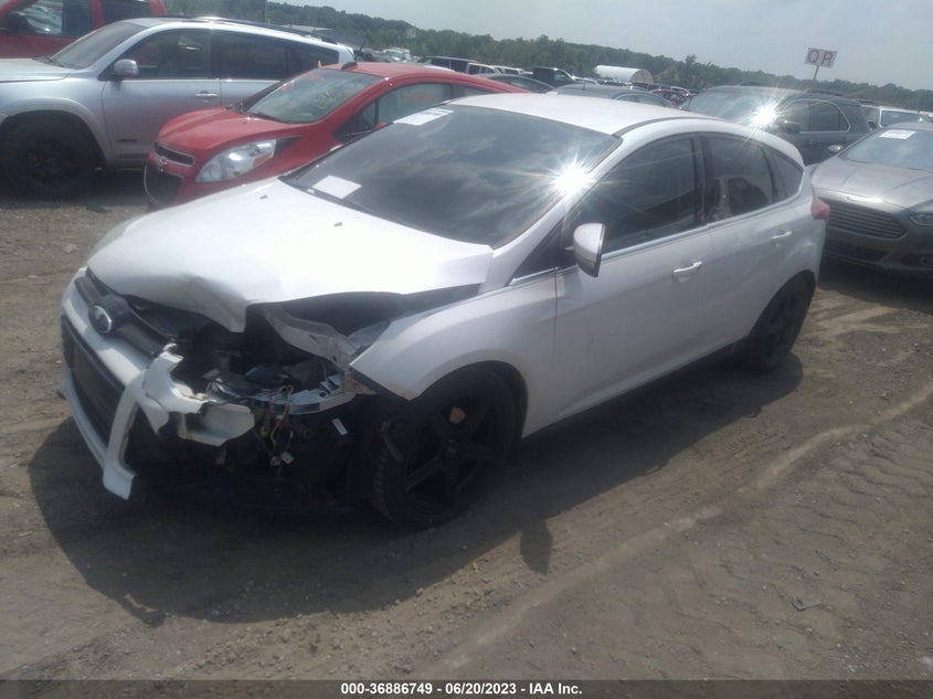 2014 FORD FOCUS VIN: 1FADP3N2XEL235803