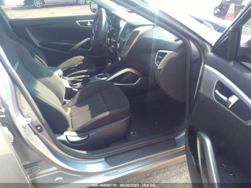 2015 HYUNDAI VELOSTER - KMHTC6ADXFU229713
