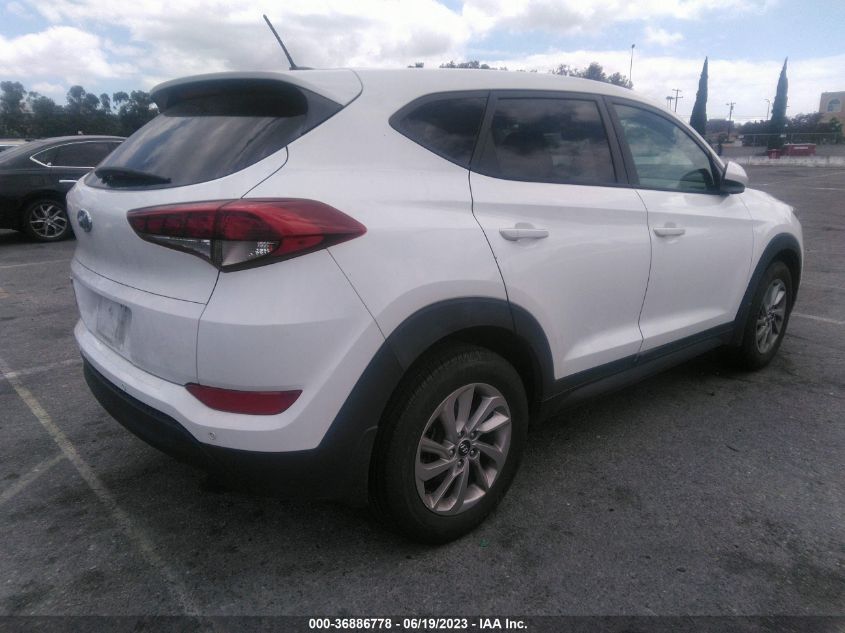 2017 HYUNDAI TUCSON SE - KM8J23A43HU378508