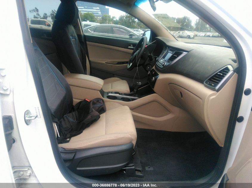 2017 HYUNDAI TUCSON SE - KM8J23A43HU378508